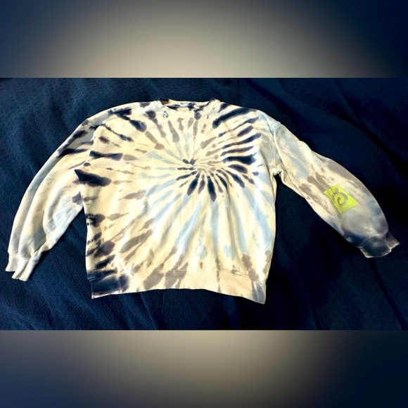 Peloton brand tie-dye sweatshirt set - Picture 2 of 3